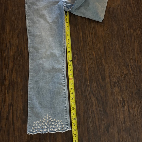 Democracy Gray Flare Jeans with Lace Detail - Picture 8 of 9